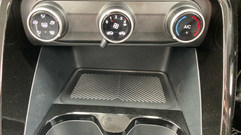 Citroen C3 83kW Plus 44kWh 5dr Auto Electric Hatchback